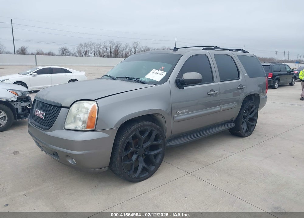 2007 GMC YUKON VIN: 1GKFC13007R264378