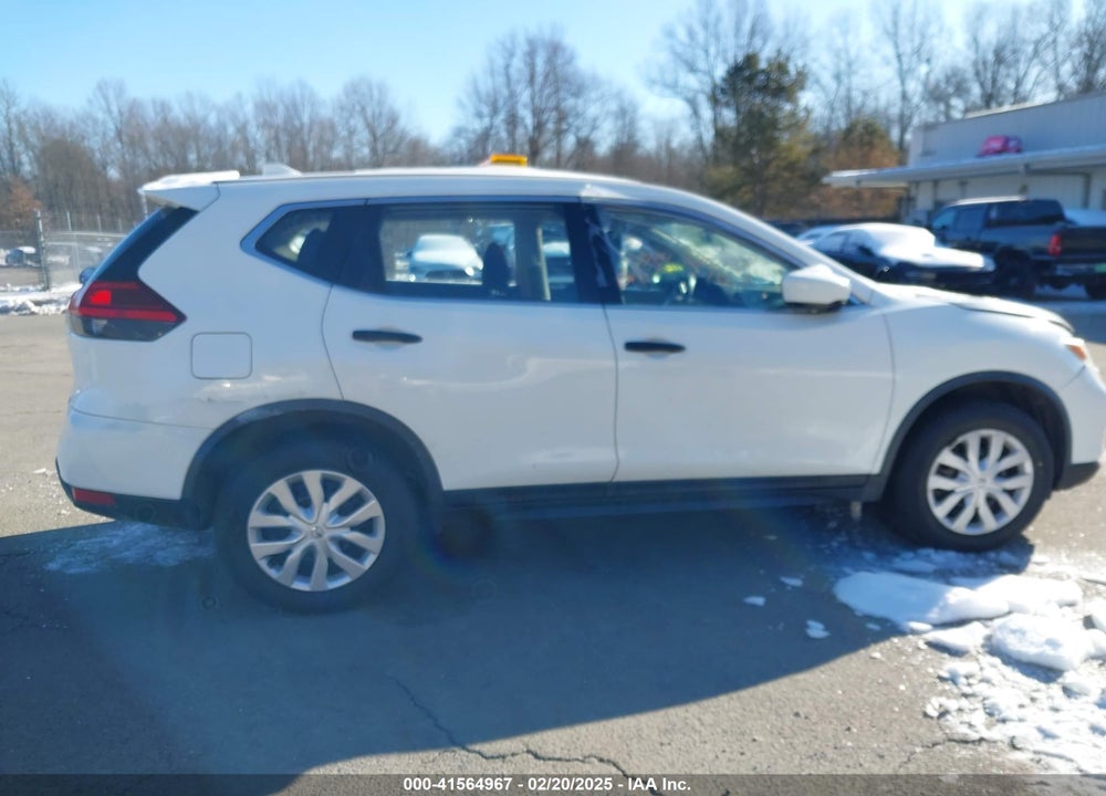 2017 NISSAN ROGUE S VIN: JN8AT2MV0HW006245