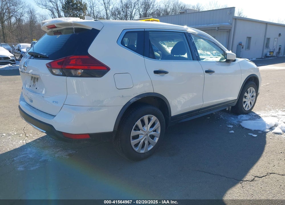 2017 NISSAN ROGUE S VIN: JN8AT2MV0HW006245