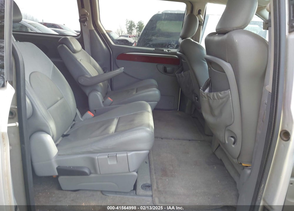 2007 CHRYSLER TOWN & COUNTRY LIMITED VIN: 2A4GP64L07R253069