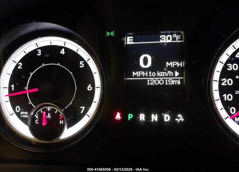 2016 RAM 1500 EXPRESS VIN: 1C6RR7FG5GS132770