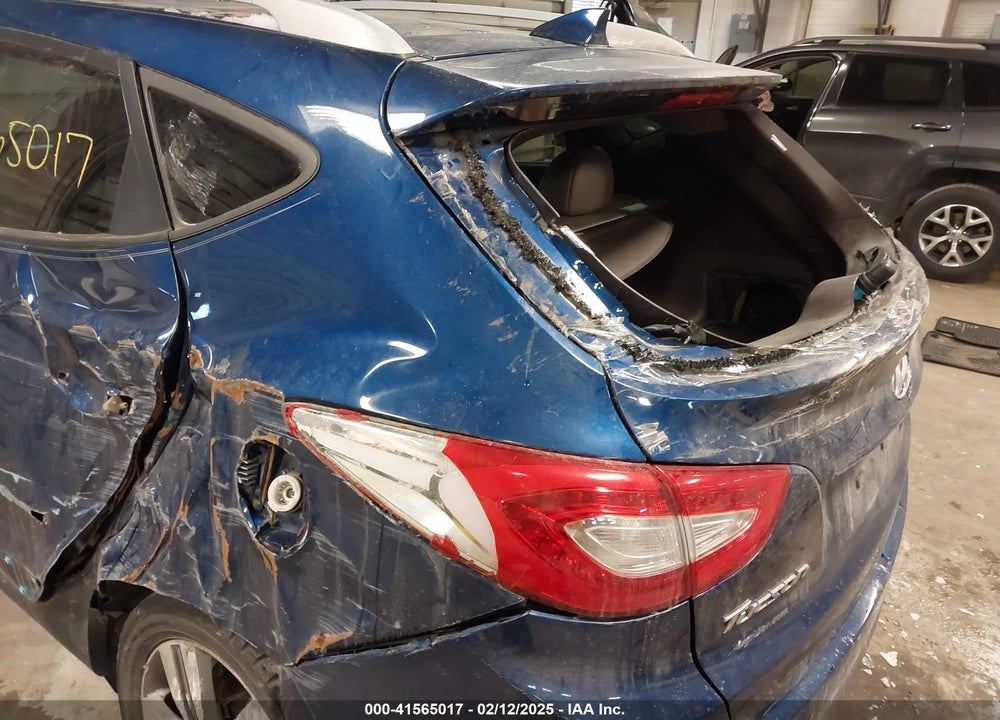 2015 HYUNDAI TUCSON LIMITED VIN: KM8JUCAG0FU026360