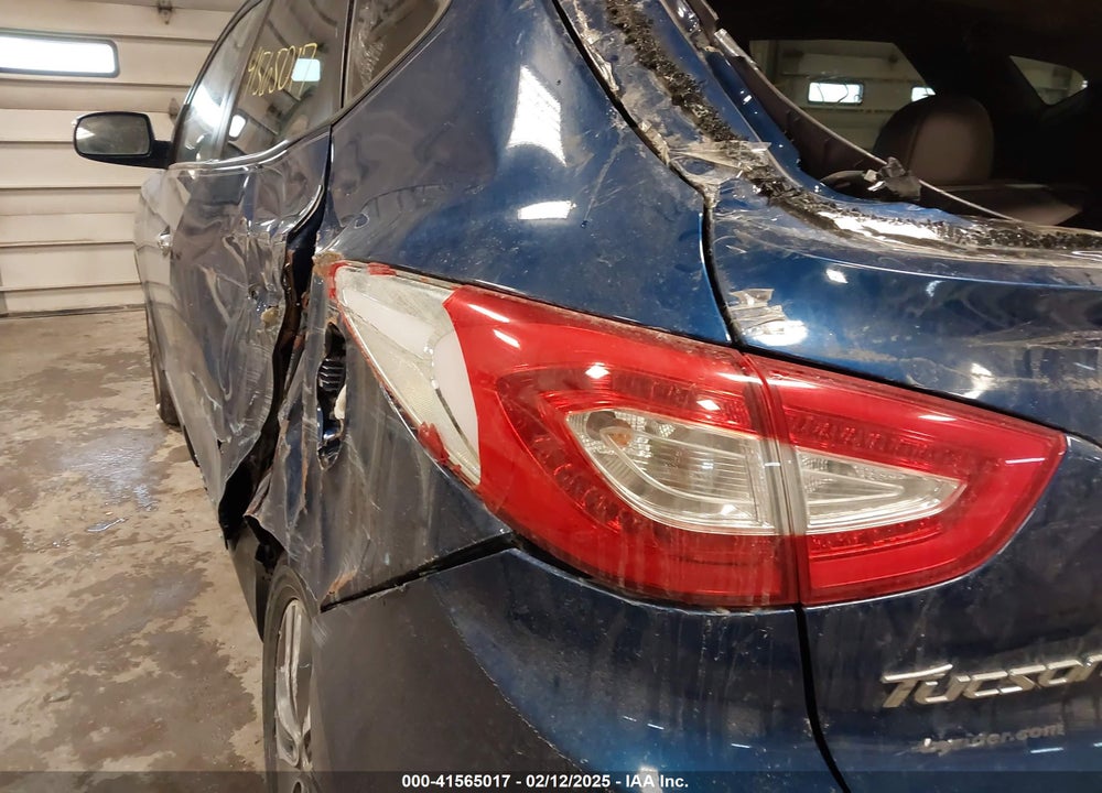 2015 HYUNDAI TUCSON LIMITED VIN: KM8JUCAG0FU026360
