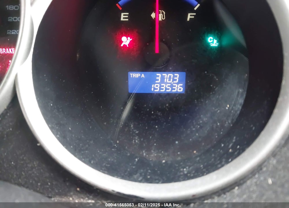 2008 HONDA FIT VIN: JHMGD38448S054802