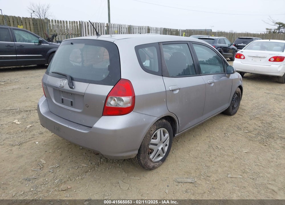 2008 HONDA FIT VIN: JHMGD38448S054802