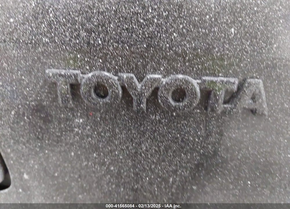 2003 TOYOTA COROLLA MATRIX VIN: 2T1KR32E03C018386