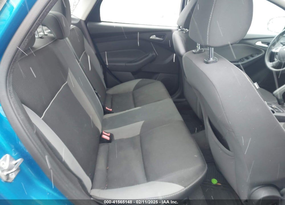 2014 FORD FOCUS VIN: 1FADP3F21EL339403