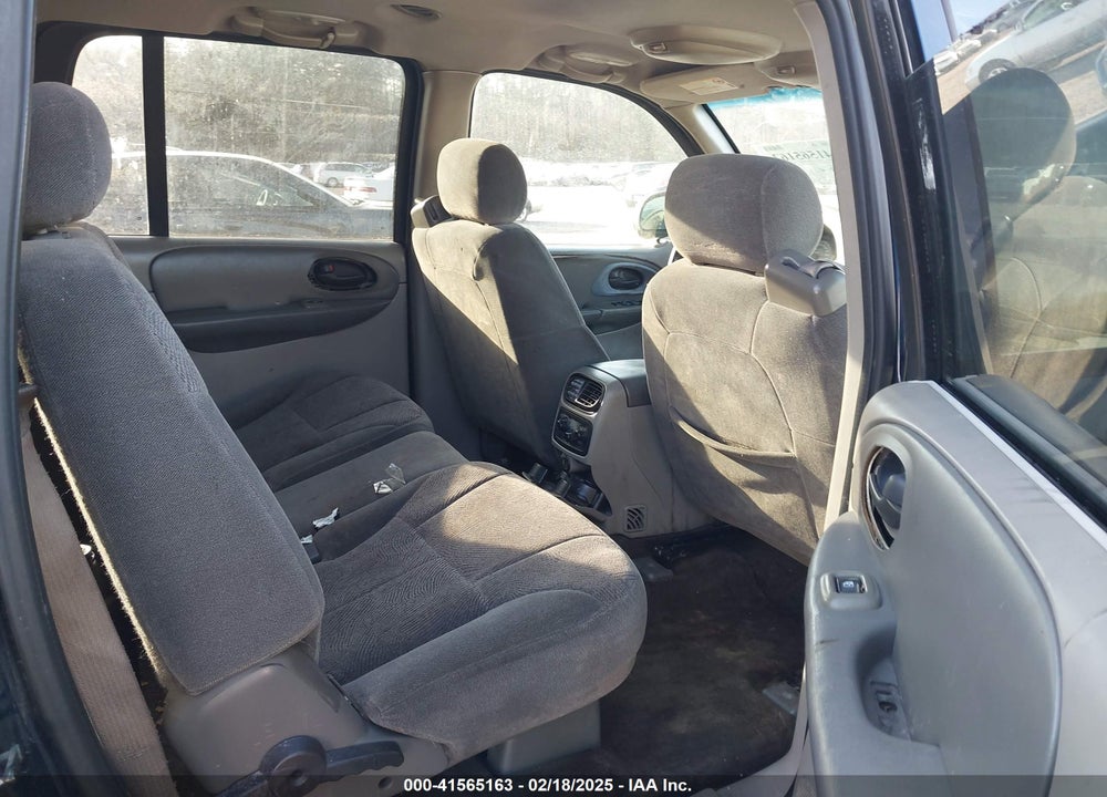 2003 CHEVROLET TRAILBLAZER EXT LT VIN: 1GNES16S836155614