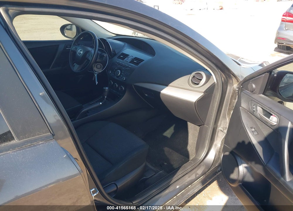 2013 MAZDA MAZDA3 VIN: JM1BL1L78D1736411