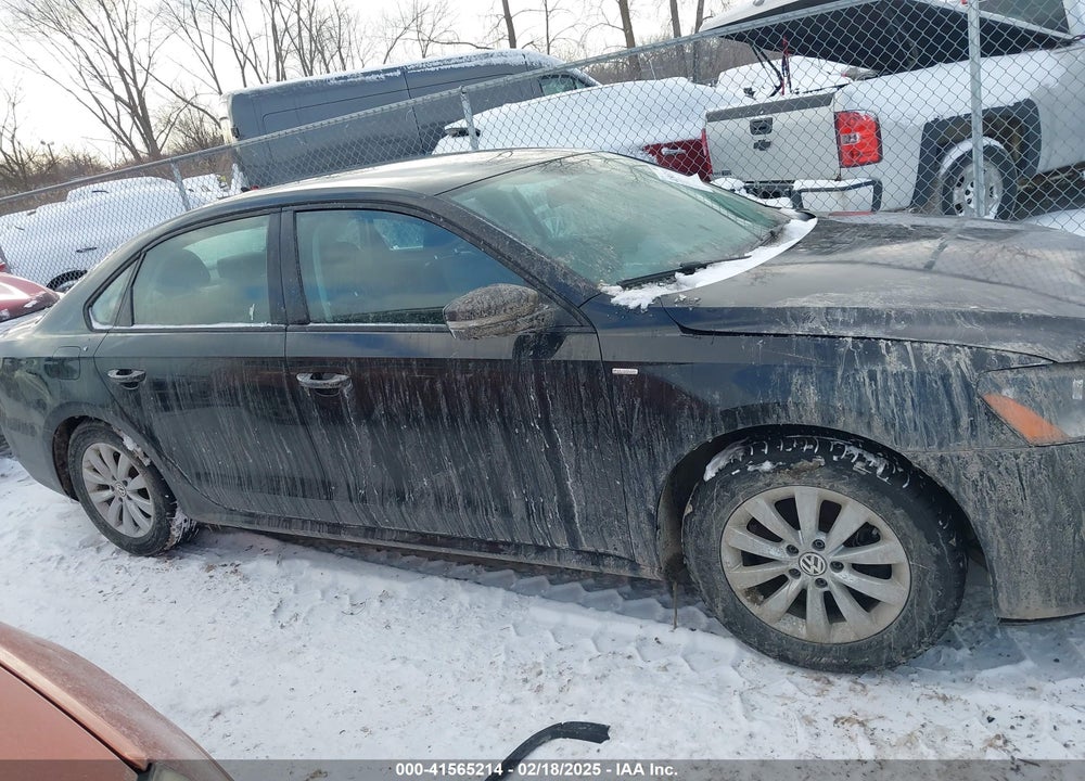 2014 VOLKSWAGEN PASSAT VIN: 1VWAT7A3XEC095182