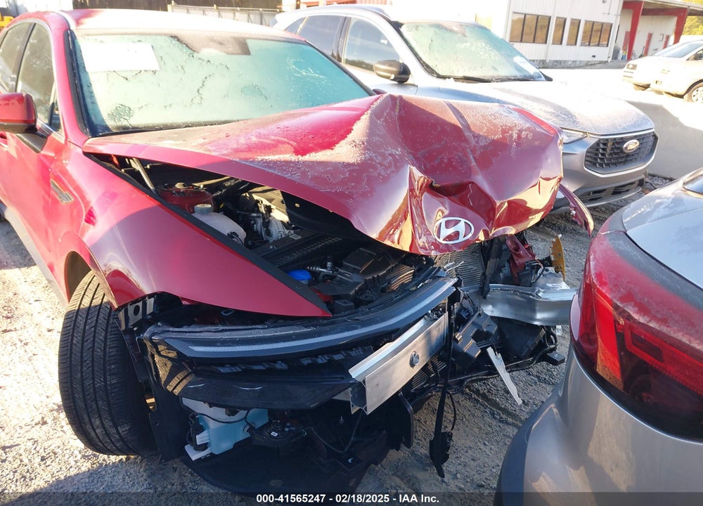 2025 HYUNDAI SONATA VIN: KMHL64JA0SA451464