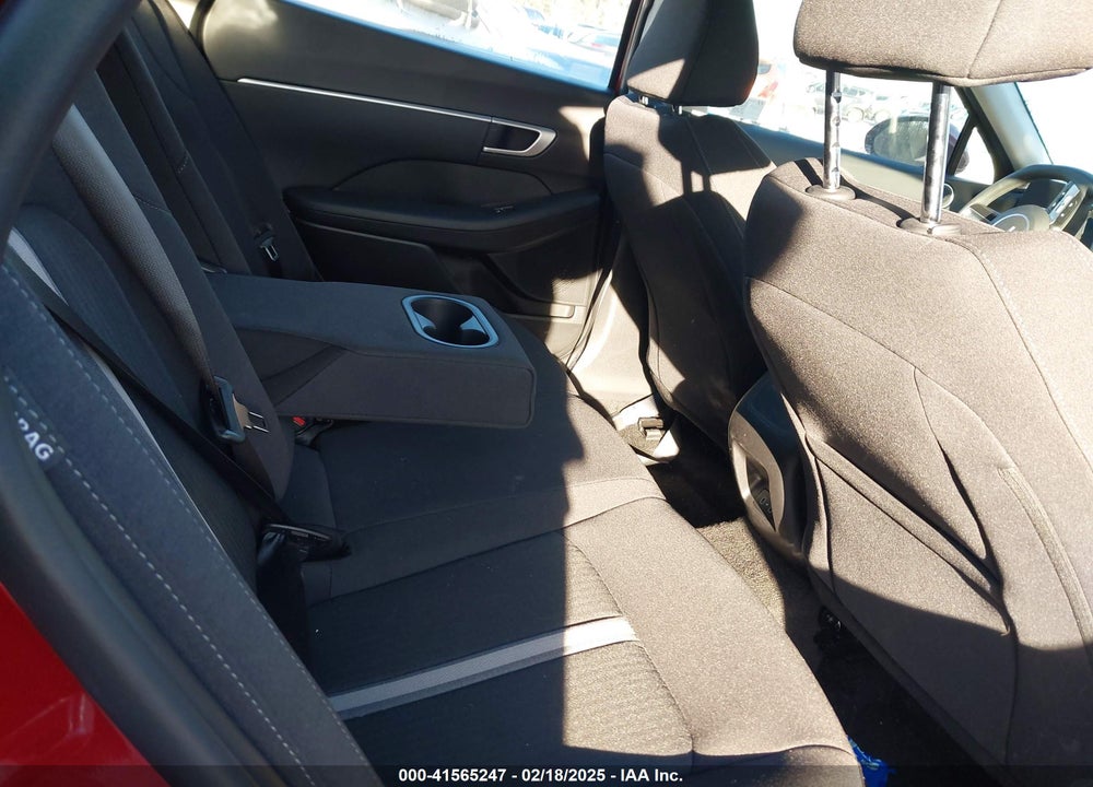 2025 HYUNDAI SONATA VIN: KMHL64JA0SA451464