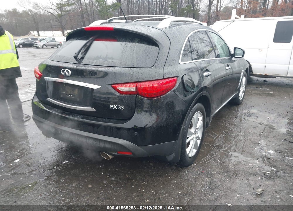 2012 INFINITI FX35 VIN: JN8AS1MW2CM156304