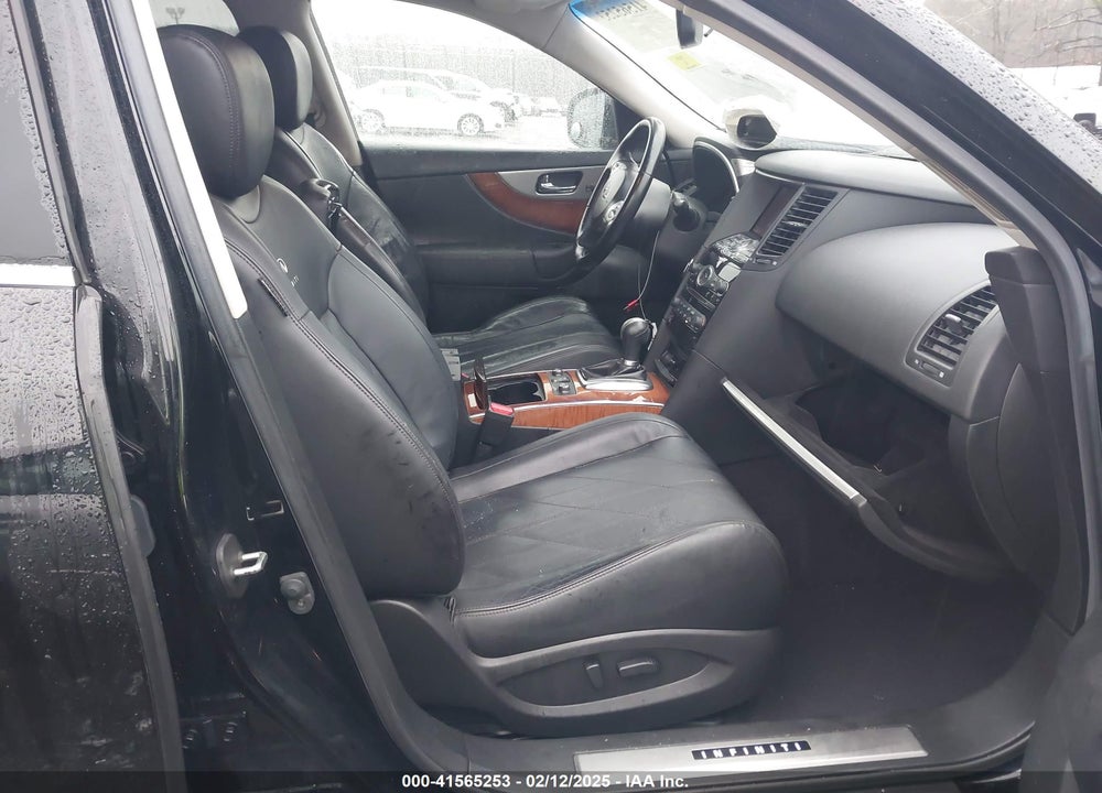2012 INFINITI FX35 VIN: JN8AS1MW2CM156304
