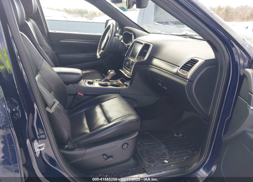 2017 JEEP GRAND CHEROKEE VIN: 1C4RJFBG8HC639982