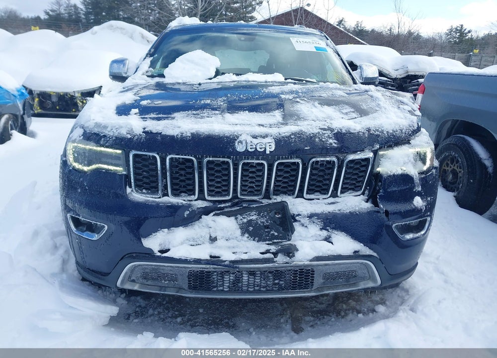 2017 JEEP GRAND CHEROKEE VIN: 1C4RJFBG8HC639982