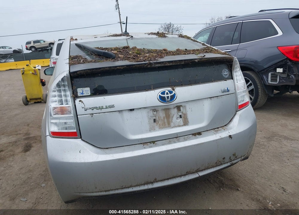 2011 TOYOTA PRIUS THREE VIN: JTDKN3DU4B5301563