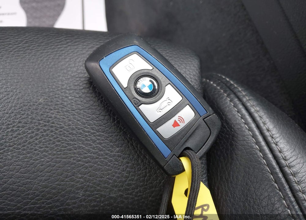 2018 BMW 330I VIN: WBA8D9C51JEM33833