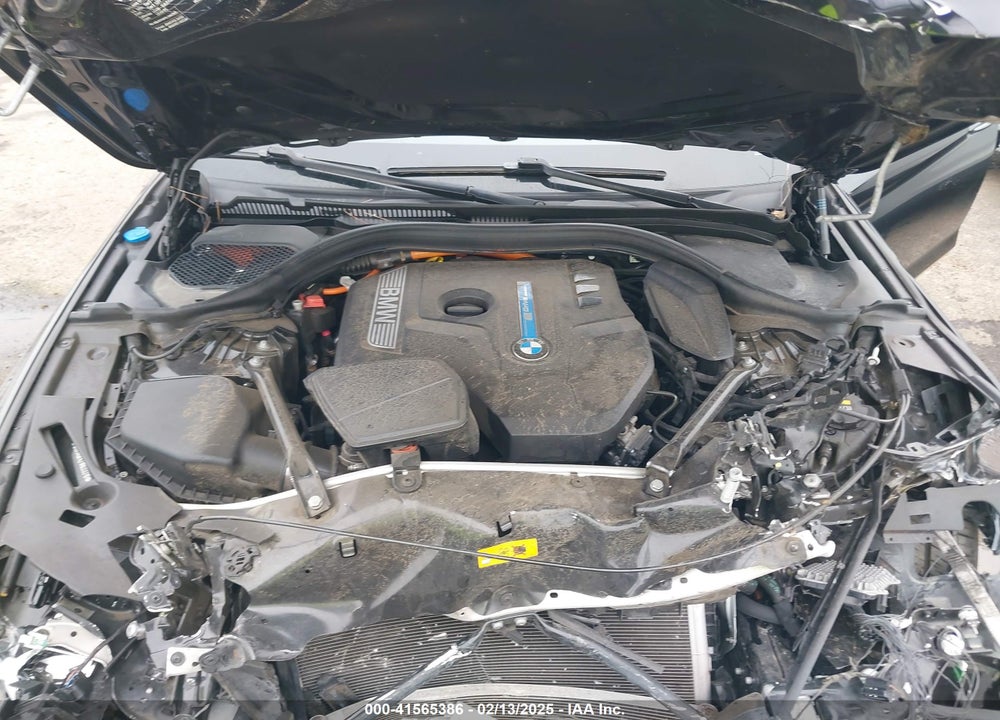 2018 BMW 530E VIN: WBAJA9C52JB033310