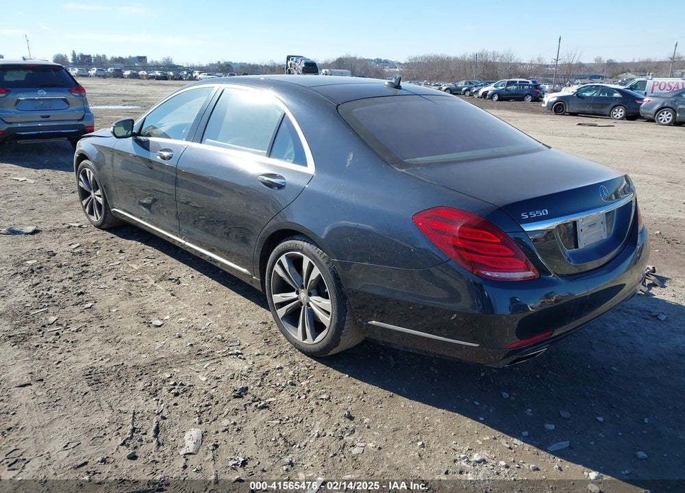 2015 MERCEDES-BENZ S 550 VIN: WDDUG8FB9FA070111