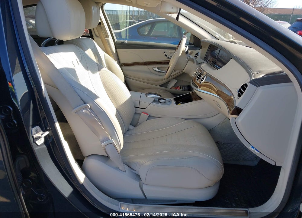 2015 MERCEDES-BENZ S 550 VIN: WDDUG8FB9FA070111