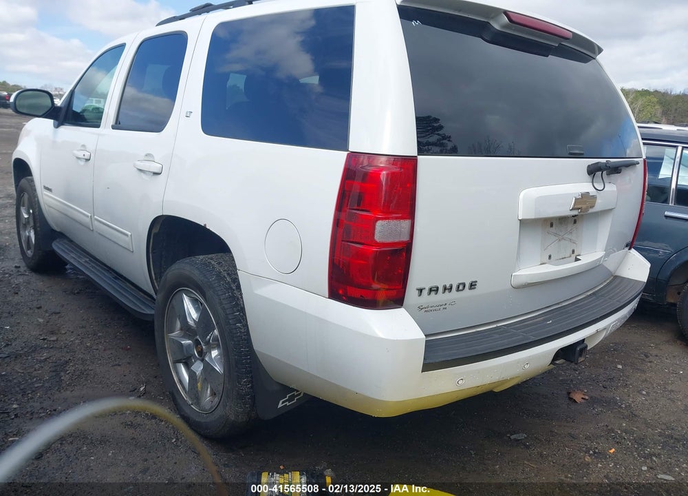 2010 CHEVROLET TAHOE LT VIN: 1GNUKBE08AR115210