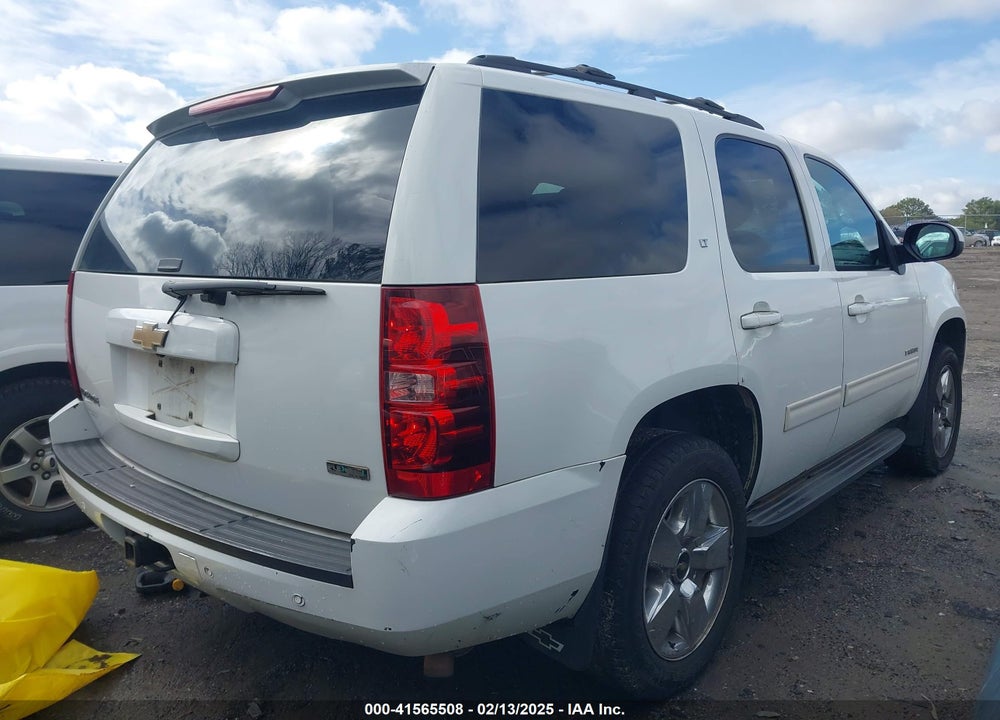 2010 CHEVROLET TAHOE LT VIN: 1GNUKBE08AR115210