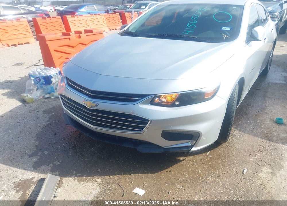 2018 CHEVROLET MALIBU VIN: 1G1ZD5ST6JF197652