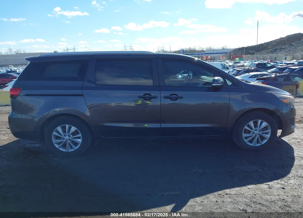 2017 KIA SEDONA LX VIN: KNDMB5C10H6331991