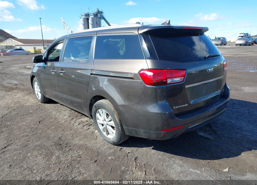 2017 KIA SEDONA LX VIN: KNDMB5C10H6331991