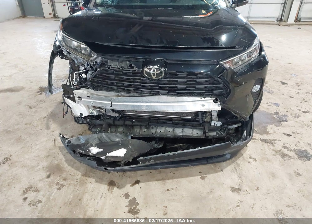 2019 TOYOTA RAV4 VIN: 2T3P1RFV8KW070475