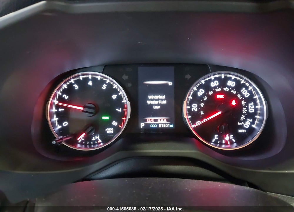2019 TOYOTA RAV4 VIN: 2T3P1RFV8KW070475