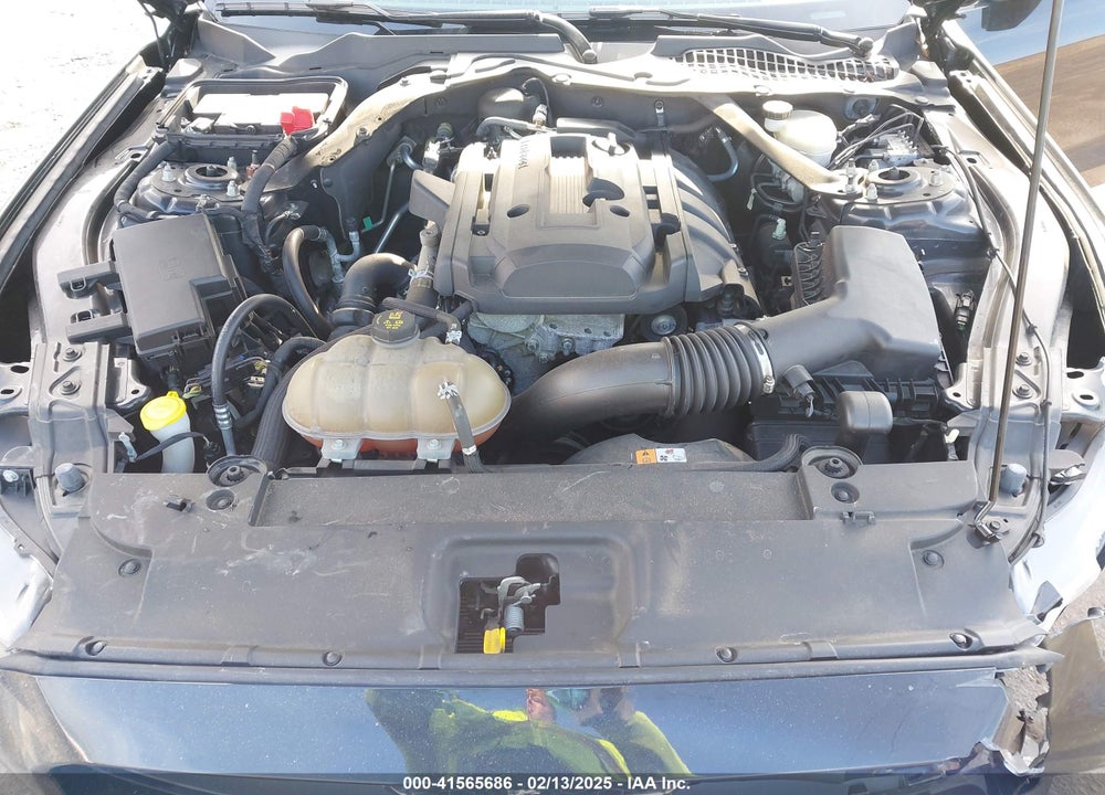 2015 FORD MUSTANG VIN: 1FATP8UH1F5384766