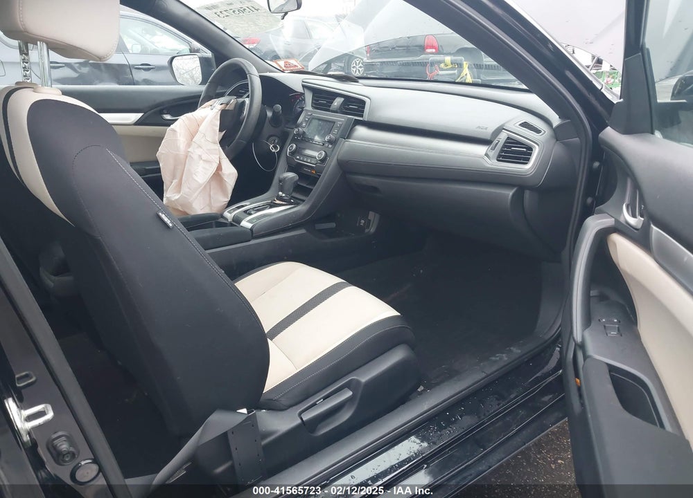 2018 HONDA CIVIC VIN: 2HGFC4B50JH306437