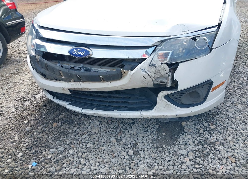2011 FORD FUSION VIN: 3FAHP0GA6BR298625