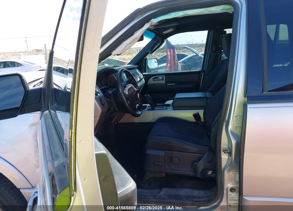 2015 FORD EXPEDITION XLT VIN: 1FMJU1HT5FEF47284