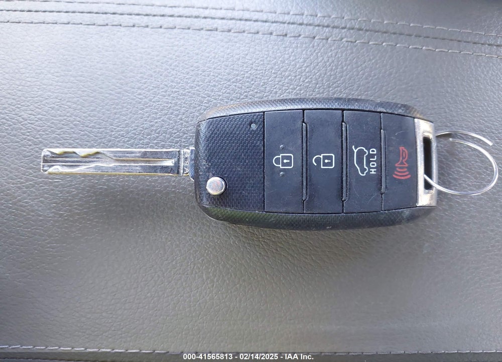2016 KIA SPORTAGE LX VIN: KNDPBCAC9G7822994