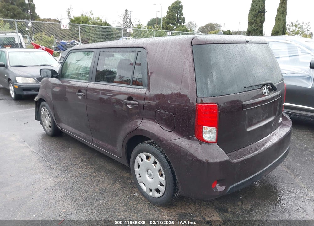 2015 SCION XB VIN: JTLZE4FE7FJ068936