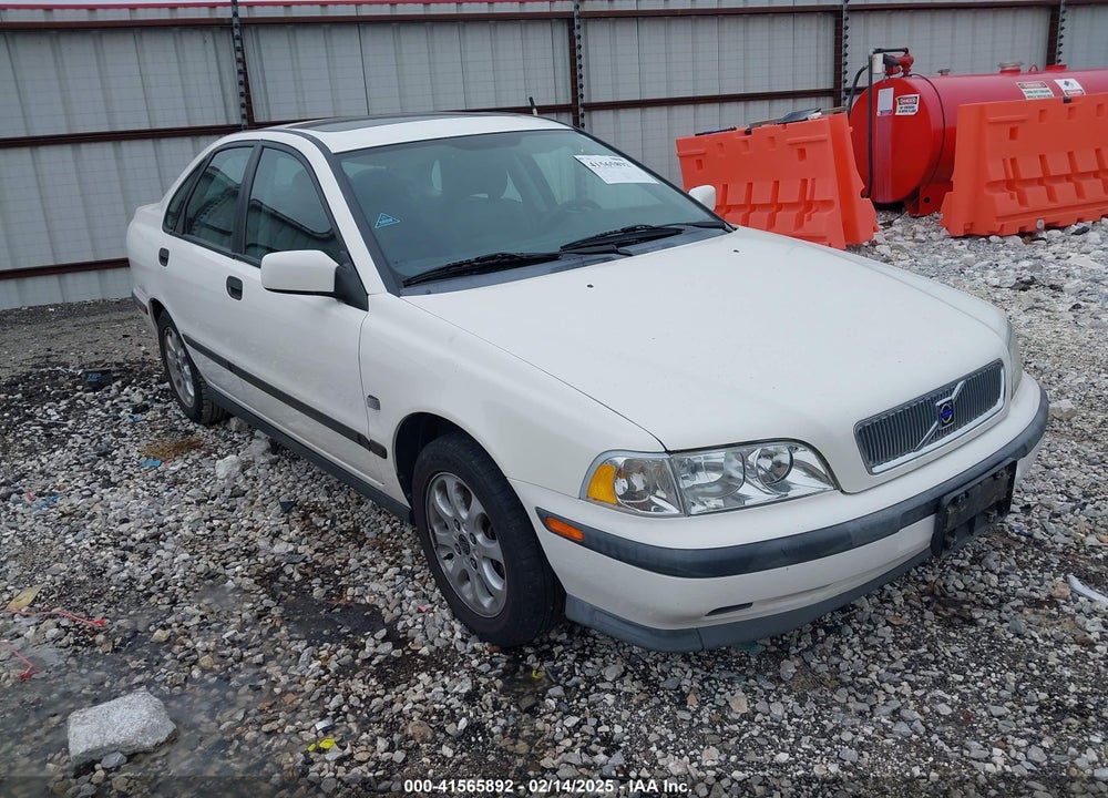 2000 VOLVO S40 A/AS VIN: YV1VS255XYF580876