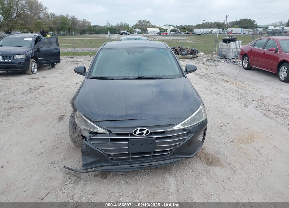 2020 HYUNDAI ELANTRA VIN: 5NPD84LF6LH555883
