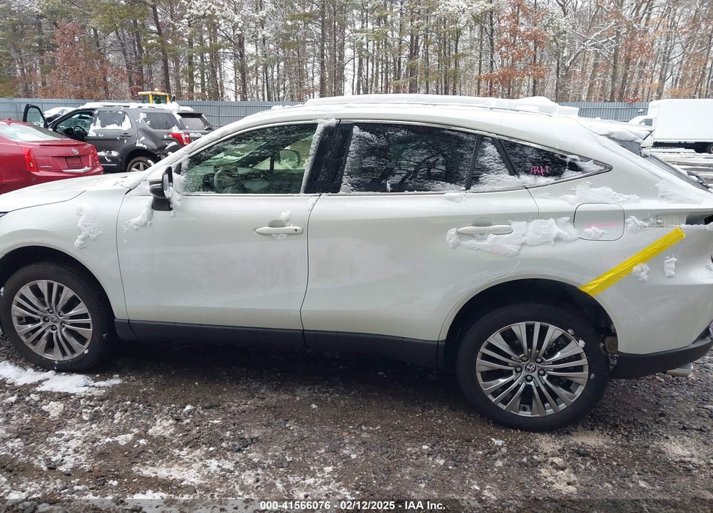 2022 TOYOTA VENZA XLE VIN: JTEAAAAH4NJ115032