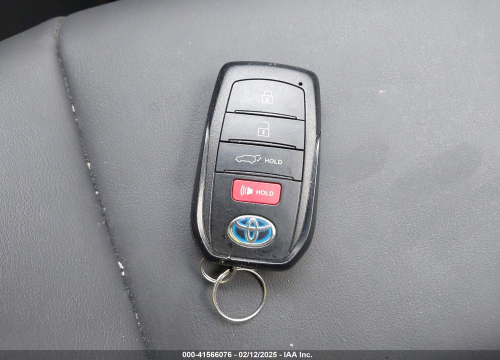 2022 TOYOTA VENZA XLE VIN: JTEAAAAH4NJ115032