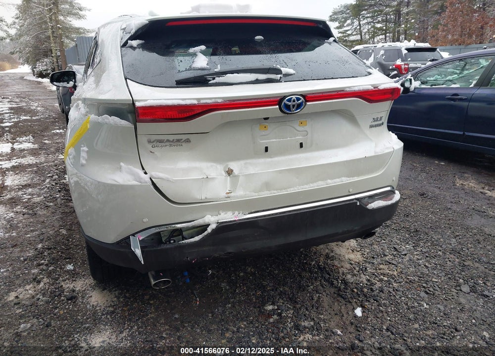 2022 TOYOTA VENZA XLE VIN: JTEAAAAH4NJ115032