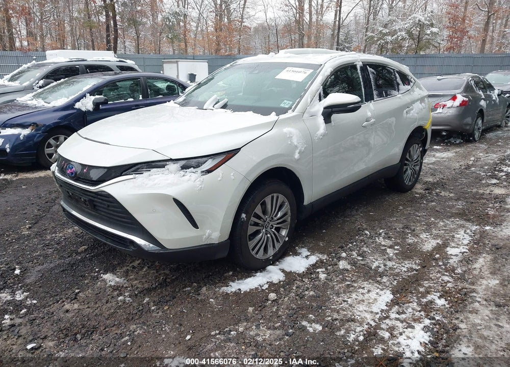 2022 TOYOTA VENZA XLE VIN: JTEAAAAH4NJ115032