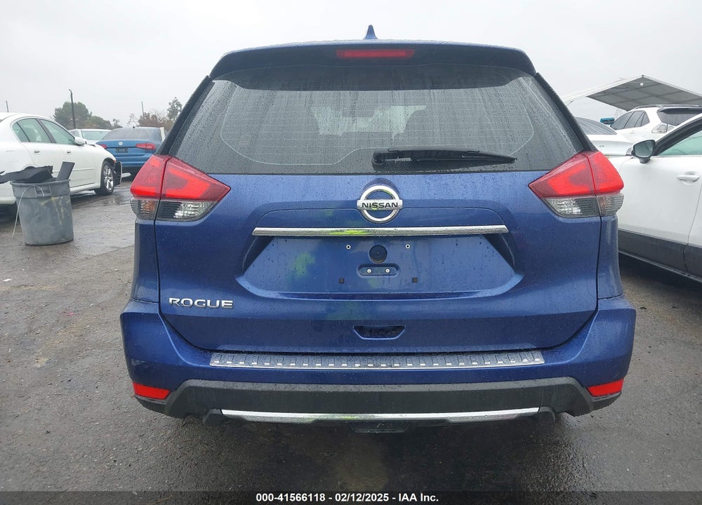 2018 NISSAN ROGUE S VIN: JN8AT2MT6JW452808