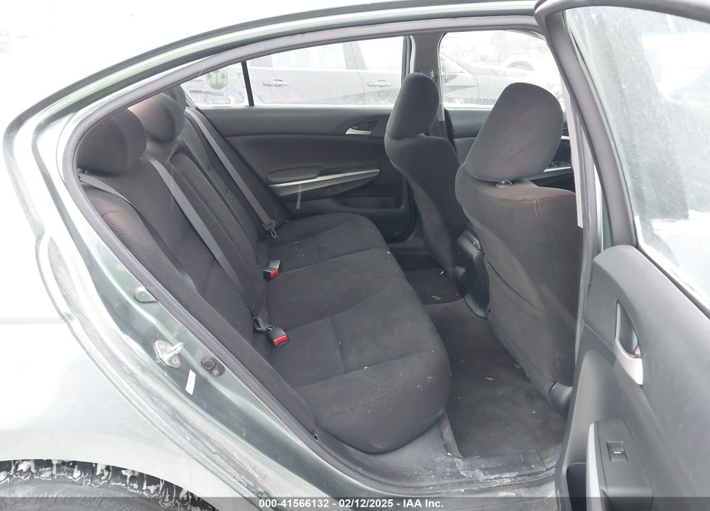 2008 HONDA ACCORD VIN: 1HGCP26758A088527