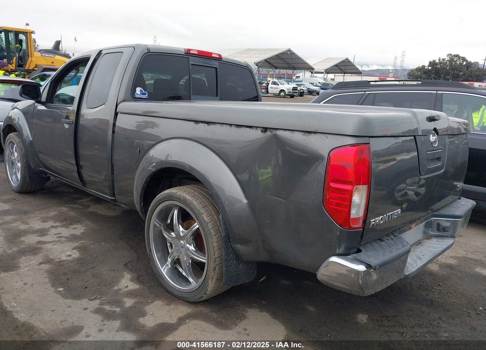 2005 NISSAN FRONTIER SE VIN: 1N6AD06U05C414076