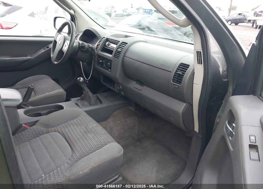 2005 NISSAN FRONTIER SE VIN: 1N6AD06U05C414076