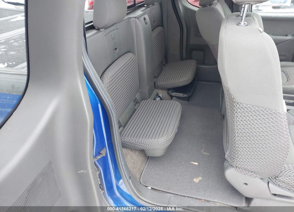 2015 NISSAN FRONTIER VIN: 1N6AD0CWXFN717667