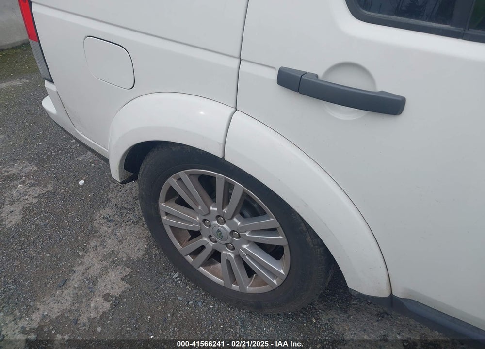 2010 LAND ROVER LR4 VIN: SALAG2D42AA541371